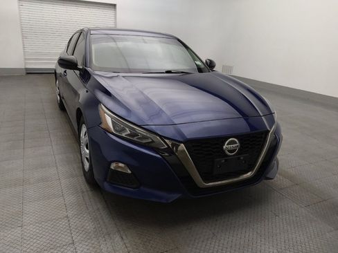 Used 2019 Nissan Altima 2.5 SR w/ SR Premium Package FWD image 14