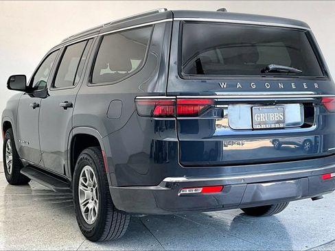Used 2022 Jeep Wagoneer Series I RWD image 15