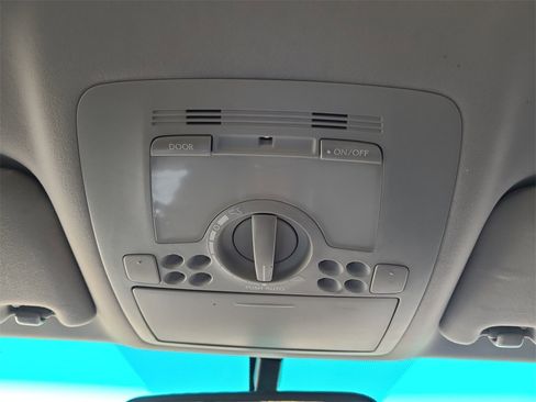 Used 2006 Lexus IS 350 image 25