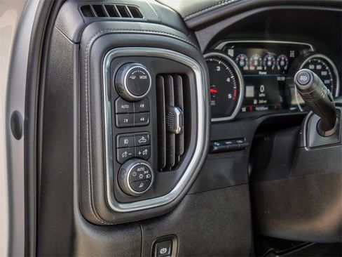 Used 2020 Chevrolet Silverado 2500 LTZ w/ LTZ Premium Package image 30