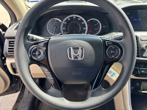 Certified 2017 Honda Accord LX image 14