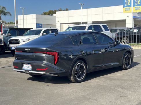 Used 2025 Kia K4 EX image 25