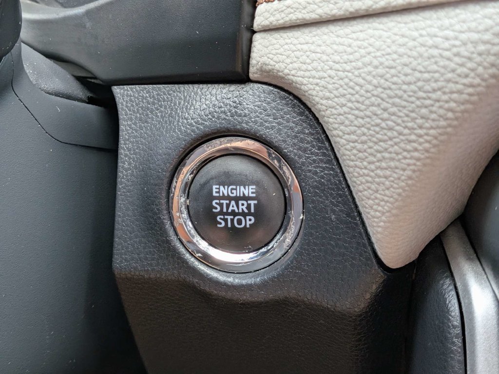 Used 2023 Toyota RAV4 XLE Premium FWD image 29