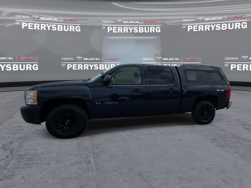 Used 2009 Chevrolet Silverado 1500 W/T AWD/4WD image 4
