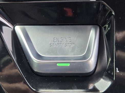 Used 2024 GMC Sierra 1500 AT4X AWD/4WD image 19