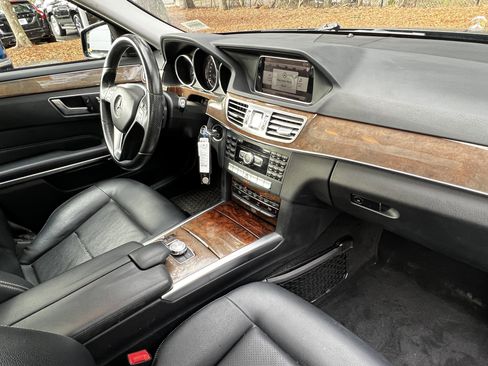 Used 2014 Mercedes-Benz E 350 4MATIC Wagon image 49