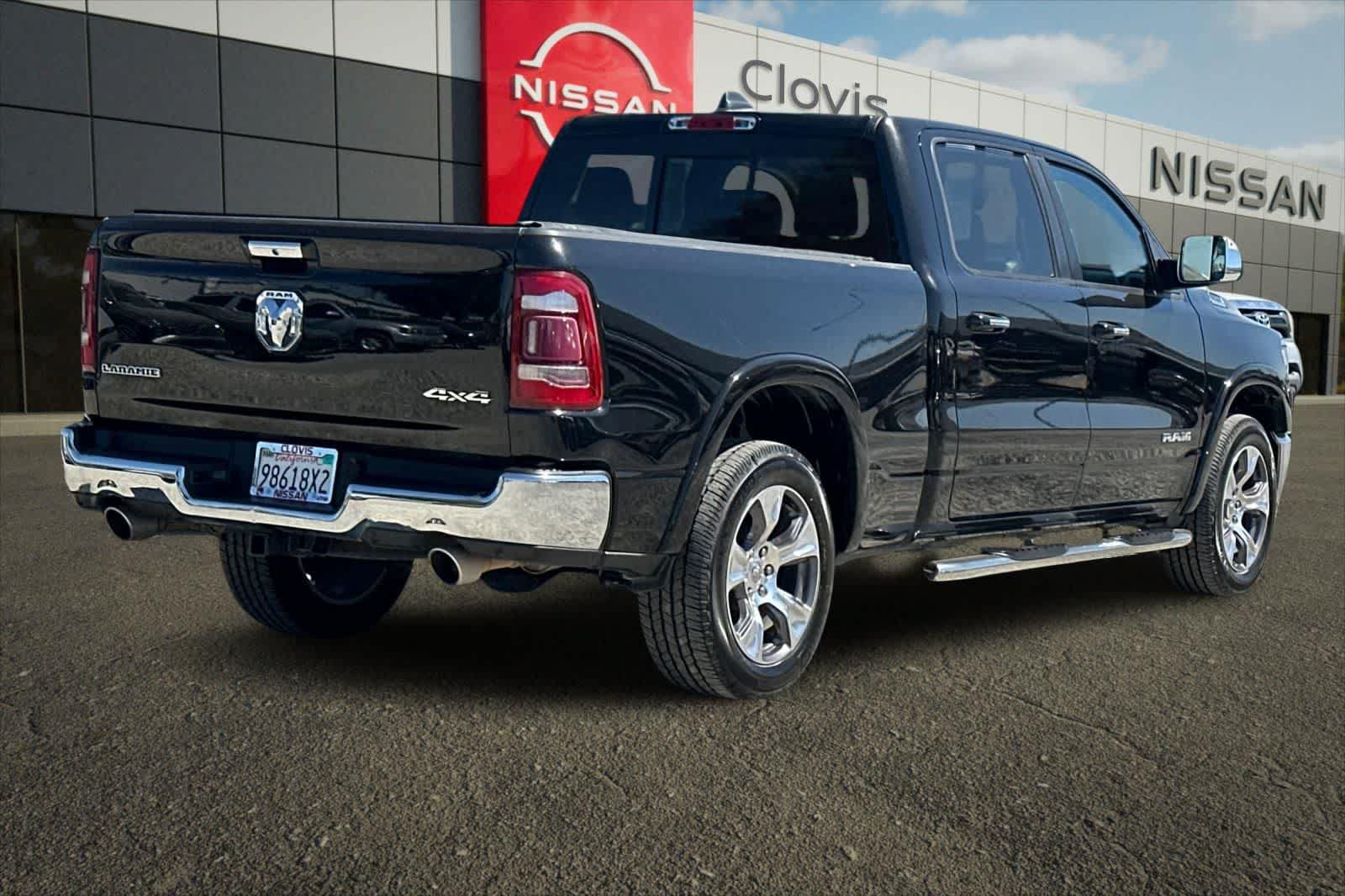 Used 2020 RAM 1500 Laramie AWD/4WD image 3