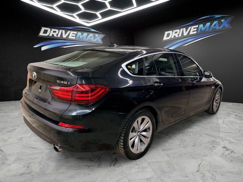 Used 2017 BMW 535i Gran Turismo xDrive w/ Luxury Seating Package AWD/4WD image 5