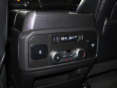 Used 2019 Ford Expedition Max Limited w/ Equipment Group 301A RWD image 38