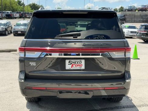 Used 2023 Lincoln Navigator Black Label AWD/4WD image 6