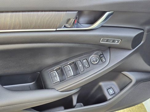 Used 2022 Honda Accord EX-L image 23