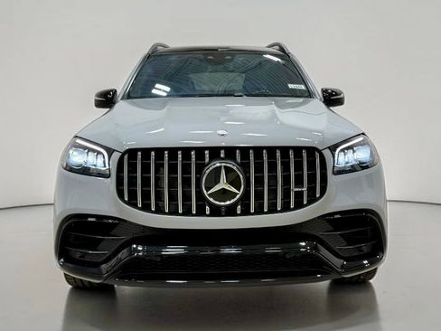 Used 2025 Mercedes-Benz GLS 63 AMG 4MATIC image 10