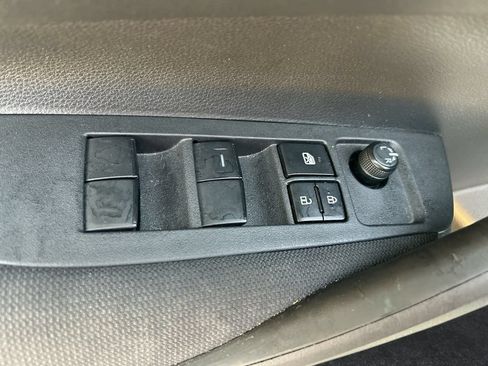 Used 2024 Toyota Corolla LE FWD image 12