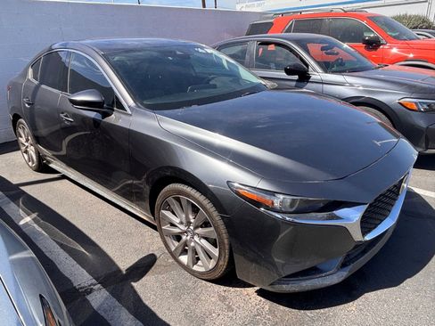 Used 2019 MAZDA MAZDA3 Sedan w/ Premium Package FWD image 5