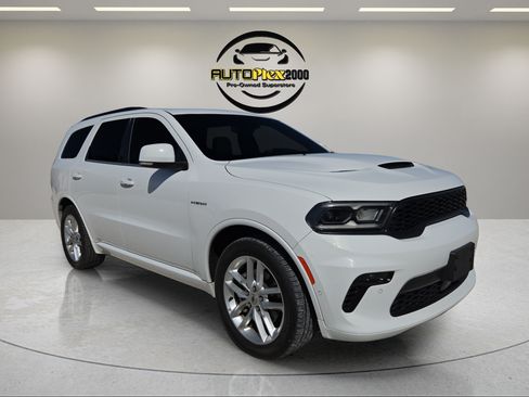 Used 2022 Dodge Durango R/T RWD image 1