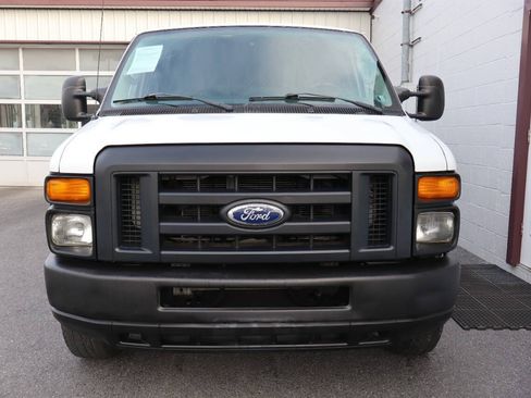 Used 2014 Ford E-350 and Econoline 350 Extended Super Duty w/ Insulation Package RWD image 2