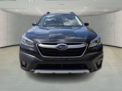 Used 2022 Subaru Outback Limited XT image 8