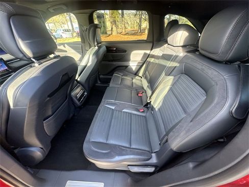 Certified 2024 Lincoln Nautilus Reserve w/ Equipment Group 202A image 23