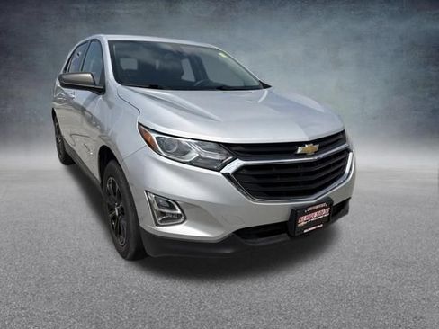 Used 2018 Chevrolet Equinox LS AWD/4WD image 5