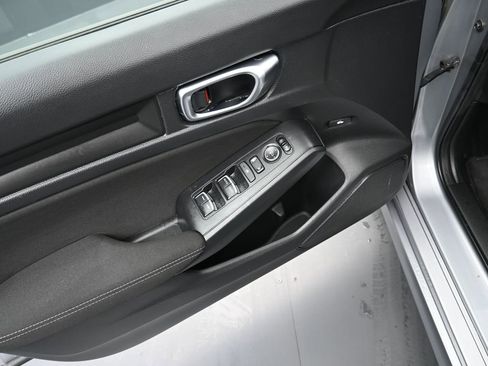 Used 2023 Honda Civic Sport image 15