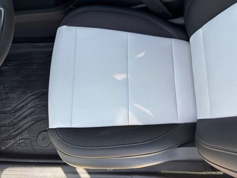 New 2026 Chevrolet Equinox EV LT FWD image 10