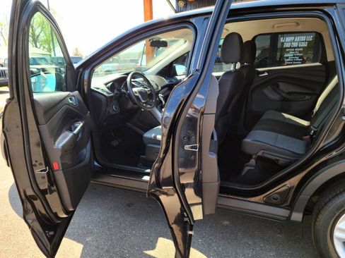 Used 2015 Ford Escape SE FWD image 7