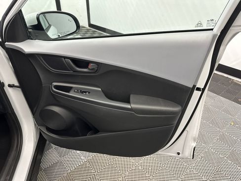 Used 2018 Hyundai Kona SEL w/ SEL Tech Package 02 FWD image 15