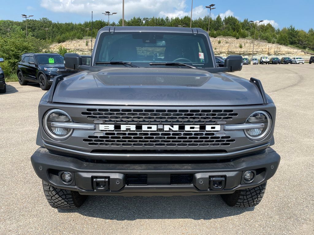 Used 2025 Ford Bronco Badlands AWD/4WD image 9
