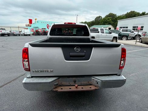Used 2013 Nissan Frontier S w/ S Preferred Pkg RWD image 4