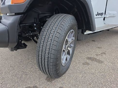 New 2026 Jeep Wrangler Unlimited Sport image 30