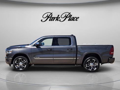 Used 2023 RAM 1500 Limited w/ Body Color Bumper Group AWD/4WD image 2