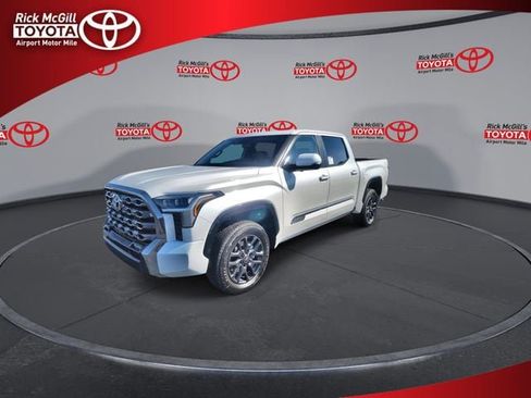 New 2026 Toyota Tundra Platinum AWD/4WD image 4