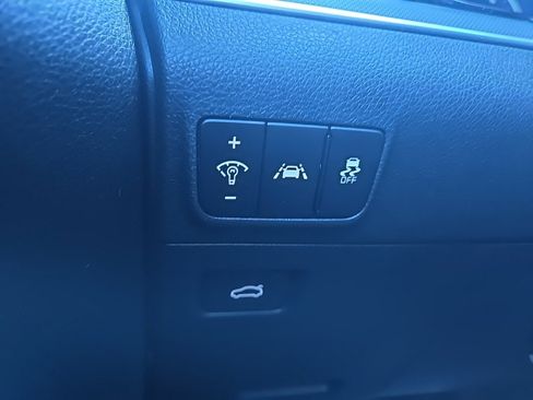 Used 2023 Kia K5 GT-Line image 44