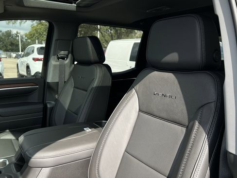 New 2026 GMC Sierra 1500 Denali w/ Technology Package image 20