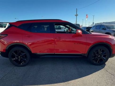 Used 2022 Chevrolet Blazer RS FWD image 9