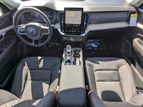 New 2026 Volvo XC90 T8 Plus image 16