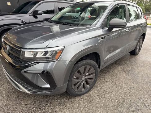 Used 2023 Volkswagen Taos S image 6