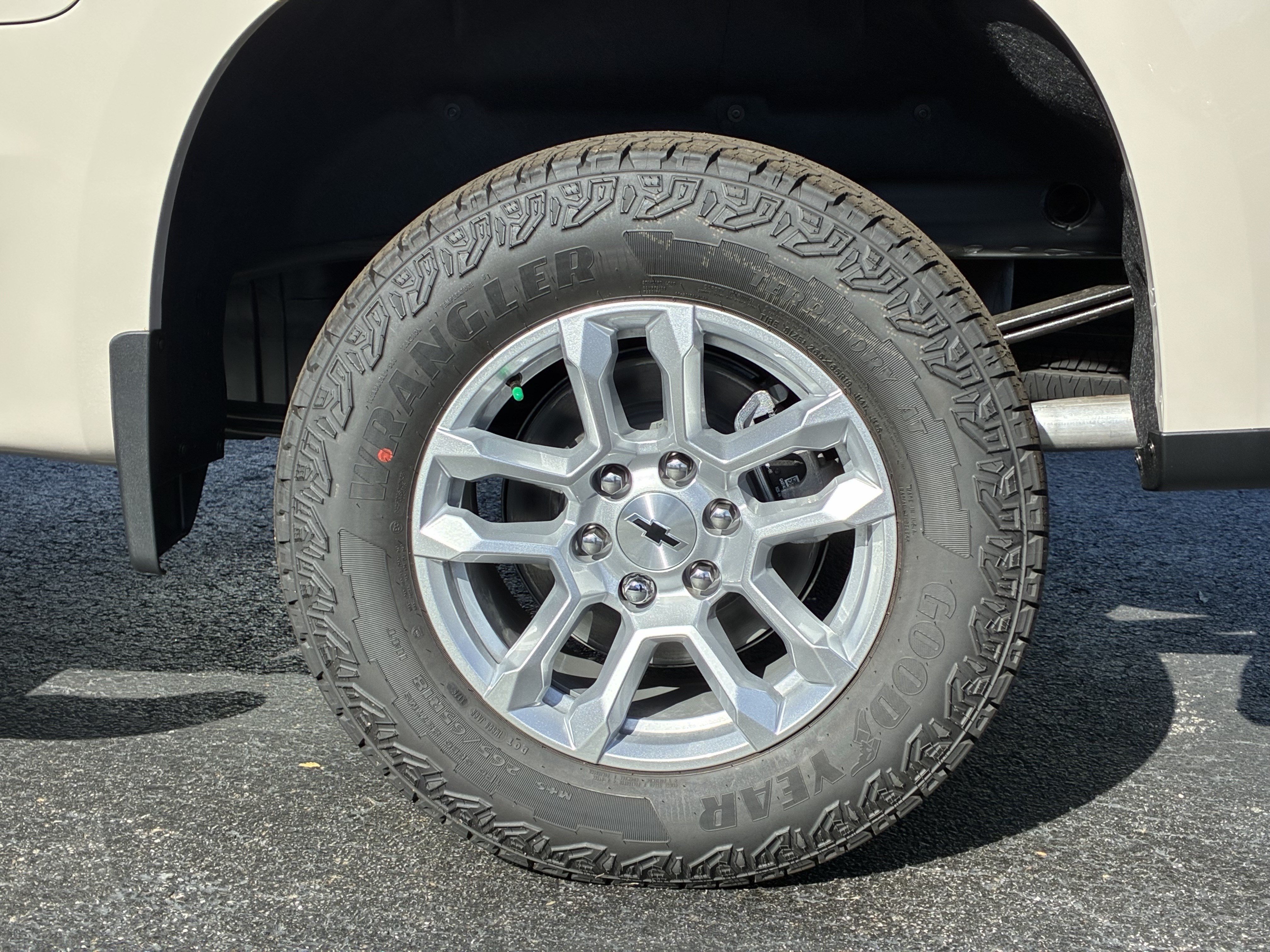 New 2026 Chevrolet Silverado 1500 RST AWD/4WD image 10