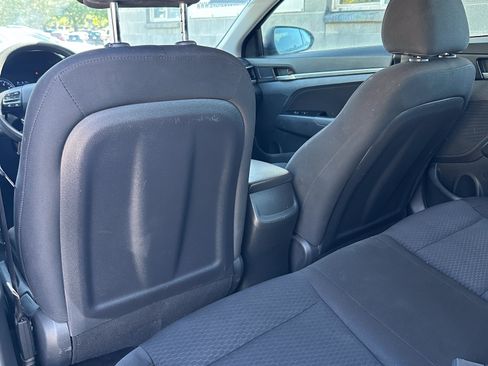 Used 2019 Hyundai Elantra SEL w/ Cargo Package FWD image 22