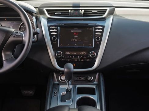 Used 2019 Nissan Murano S FWD image 24