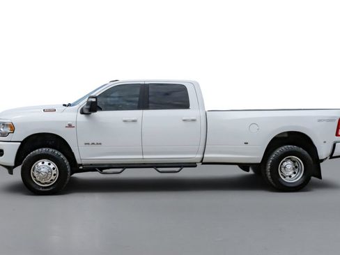 Used 2024 RAM 3500 Lone Star w/ Sport Appearance Package AWD/4WD image 9