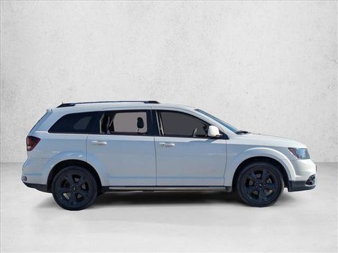 Used 2018 Dodge Journey Crossroad image 4