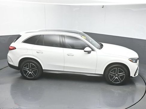 Used 2026 Mercedes-Benz GLC 300 image 51