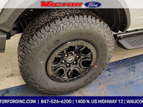 New 2025 Ford Bronco Badlands w/ Sasquatch Package image 7