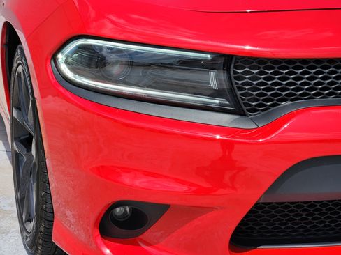 Used 2022 Dodge Charger R/T w/ Plus Group RWD image 10