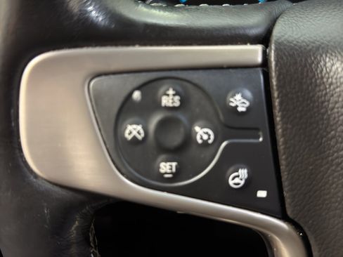 Used 2017 GMC Yukon XL Denali w/ Open Road Package image 27