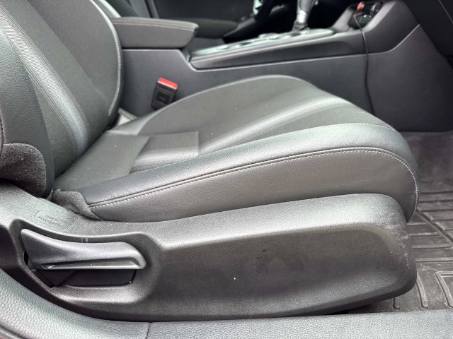 Certified 2025 Honda Civic Sport image 11