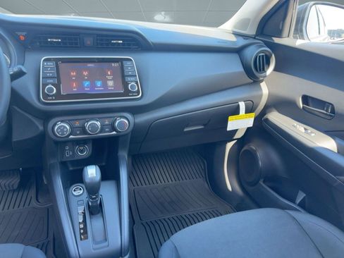 New 2025 Nissan Kicks Play S image 26