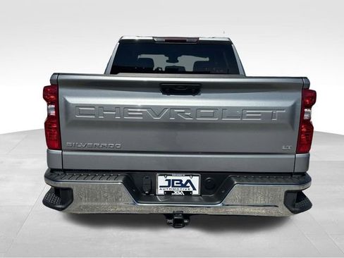 Used 2023 Chevrolet Silverado 1500 LT AWD/4WD image 25