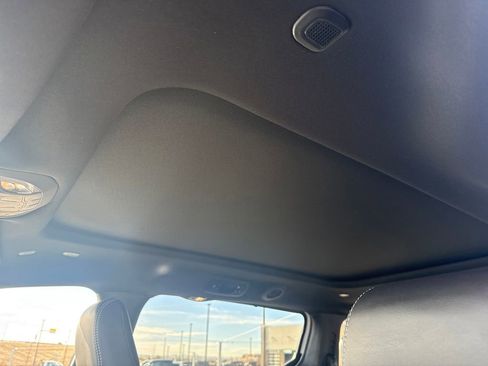 New 2026 Chrysler Pacifica Limited image 27